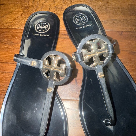 Tory Burch Black and Gold jelly Sandals - Picture 6 of 11